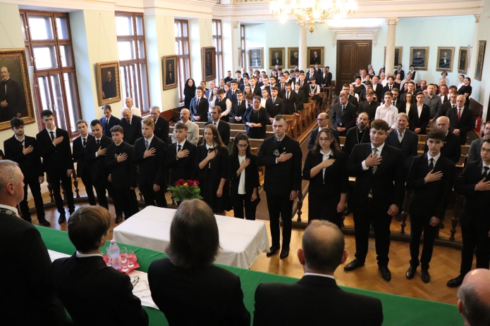 Az első évfolyam fogadalomtétele