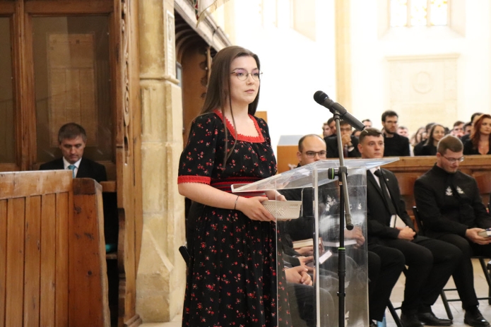 Kánya Réka a maradók nevében búcsúzik