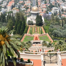 A bahá'í kertek Haifában